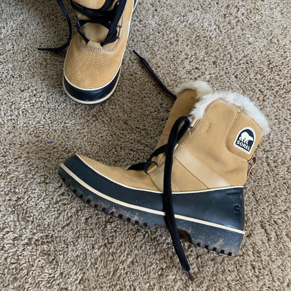 Sorel snow boots
